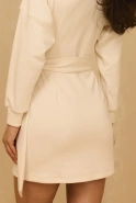 Sunira - dresowa mini sukienka w kremowym odcieniu