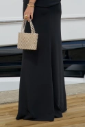 Anora - czarna suknia maxi z trenem i dekoltem halter