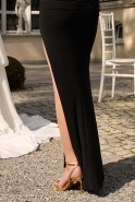 Petalia - czarna maxi sukienka z drapowaniami