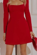 Greer - czerwona mini z dżetami