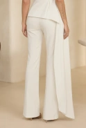 Puerto – eleganckie spodnie w odcieniu złamanej bieli