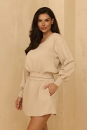 Hanako - Bawełniany Komplet Dresowy z Bluza V-neck i Spódniczką z Wszytymi Spodenkami