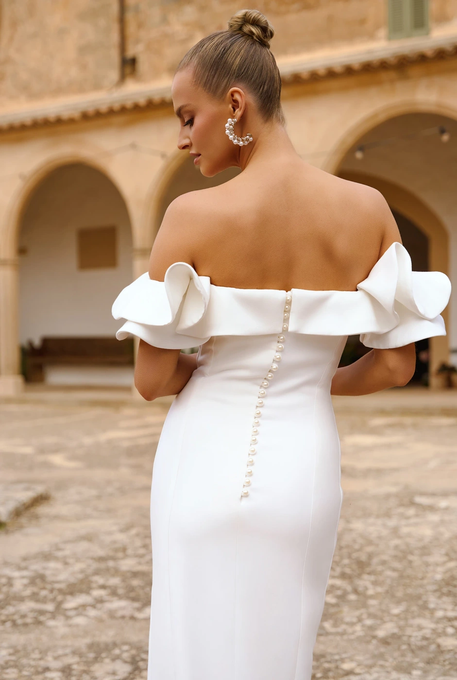 Evita - elegancka sukienka gorsetowa